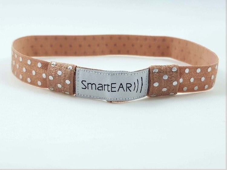 Opaska EasyFlex do apratów słuchowych i/lub procesorów mowy - jasny brąz w kropki
