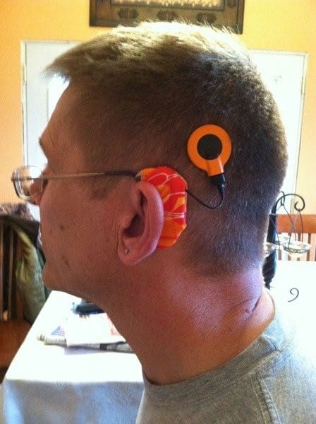 Ear Gear - osłonki na dwa procesory z zawieszką