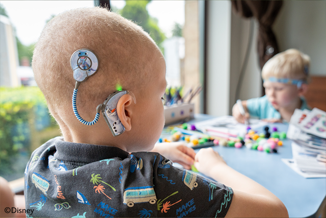 Skórka / naklejki na procesor mowy Cochlear NUCLEUS 7 - Disney Frozen - Olaf