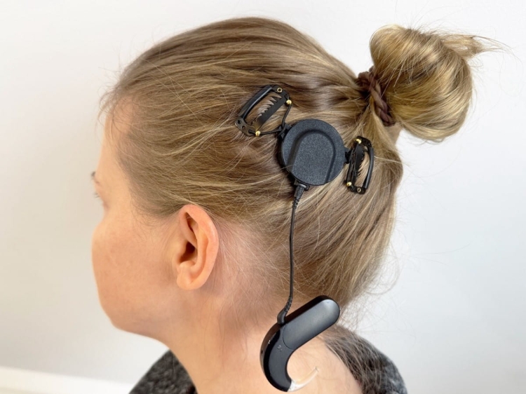 Etui ze spinkami na cewkę DL MED-EL - czarny